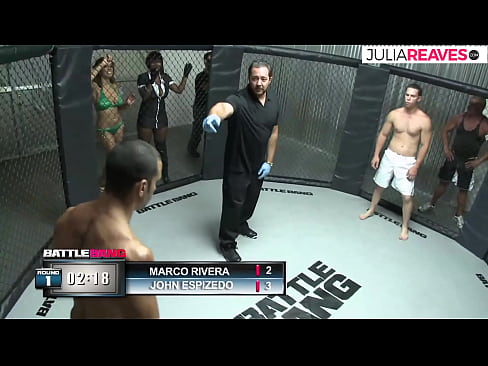❤️ Ultimate Fighter трахає номерну дівчину відразу після бою на рингу ☑ Порно у нас